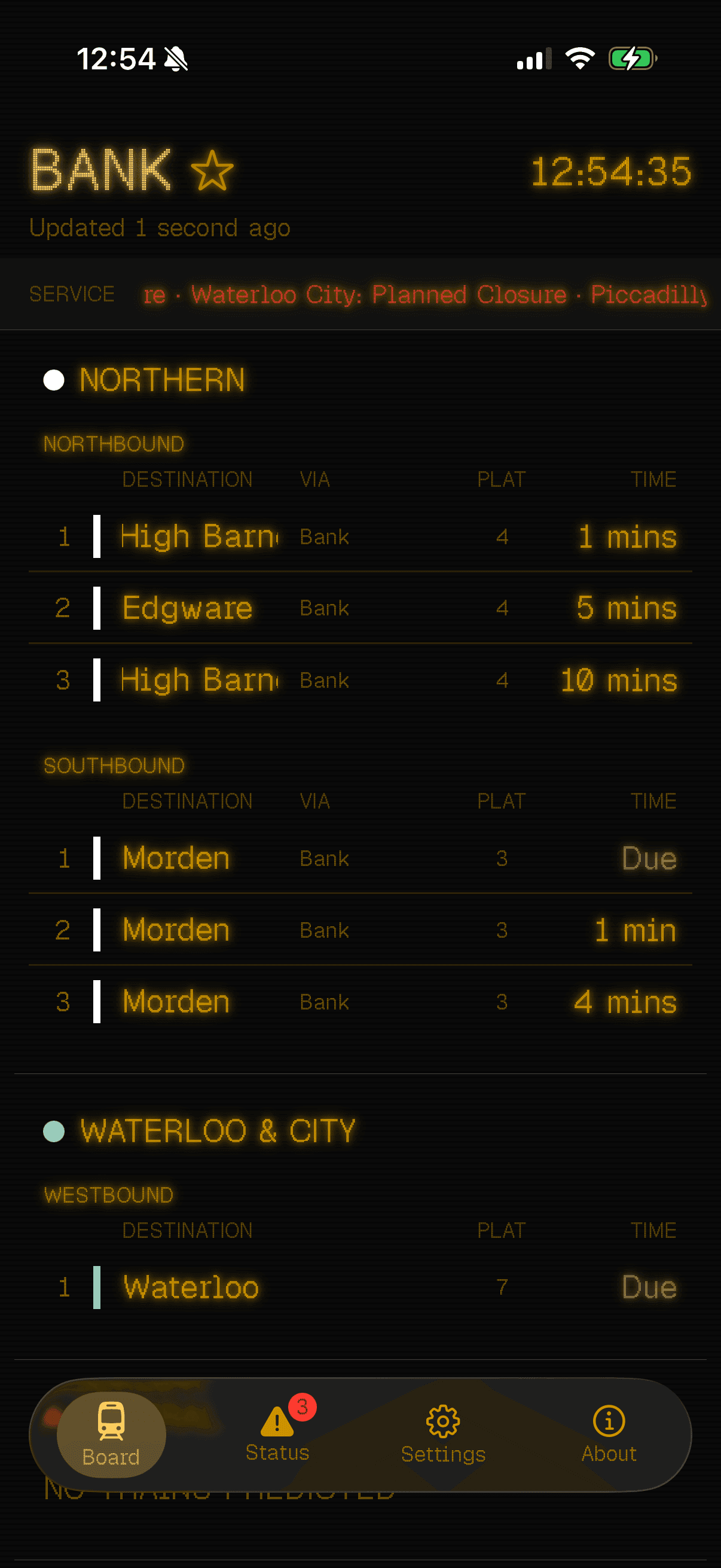 Tubbie Board view at Bank. Northern line Northbound and Southbound arrivals, alongside Waterloo & City Westbound.